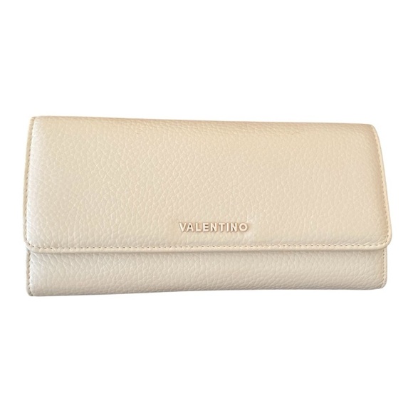 Mario Valentino NWT Leather Wallet with removable chain strap pebbled leather - Picture 1 of 8